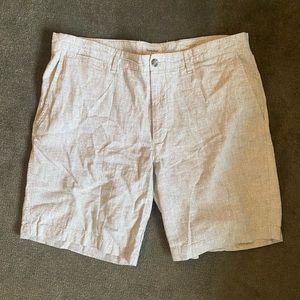 Goodfellow 9” inseam light gray shorts NWOT